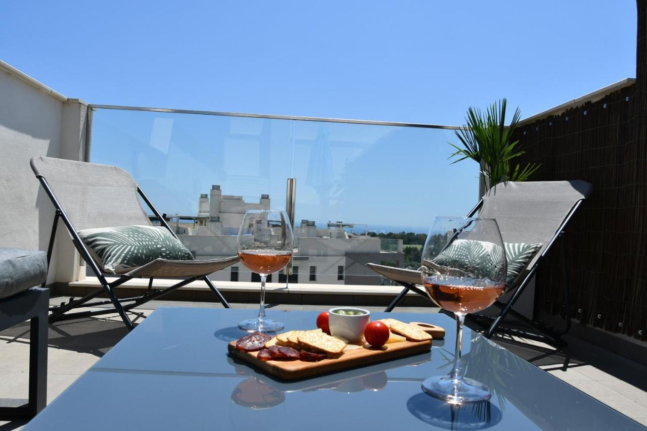 Luxurious Flat & Private Rooftop In Villamartin Orihuela Costa Dehesa de Campoamor  Exterior foto