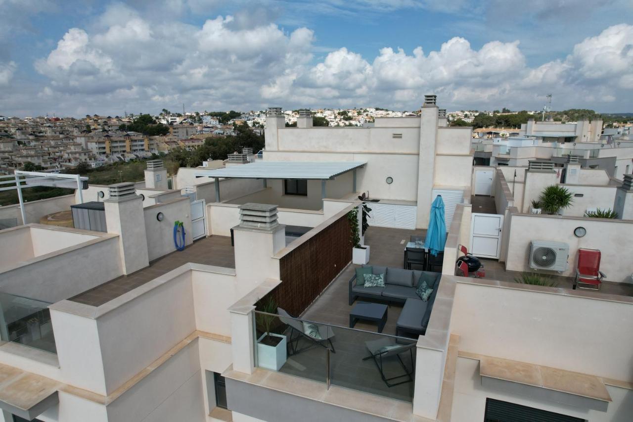 Luxurious Flat & Private Rooftop In Villamartin Orihuela Costa Dehesa de Campoamor  Exterior foto