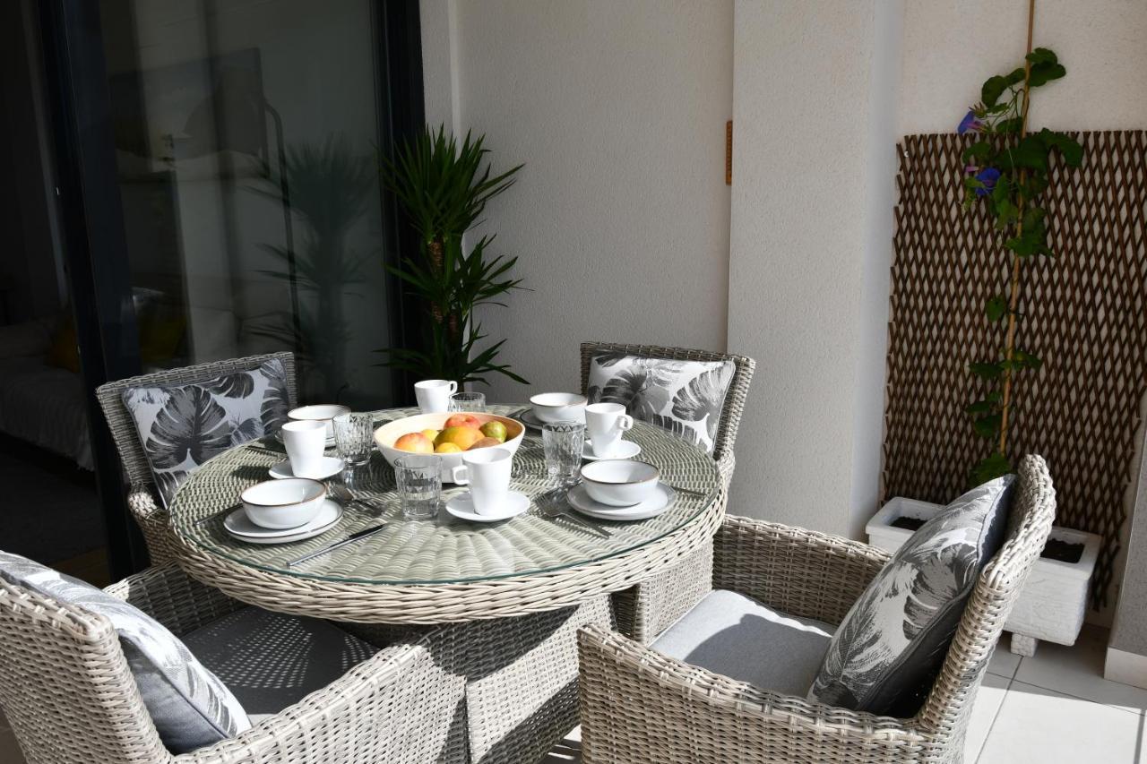 Luxurious Flat & Private Rooftop In Villamartin Orihuela Costa Dehesa de Campoamor  Exterior foto